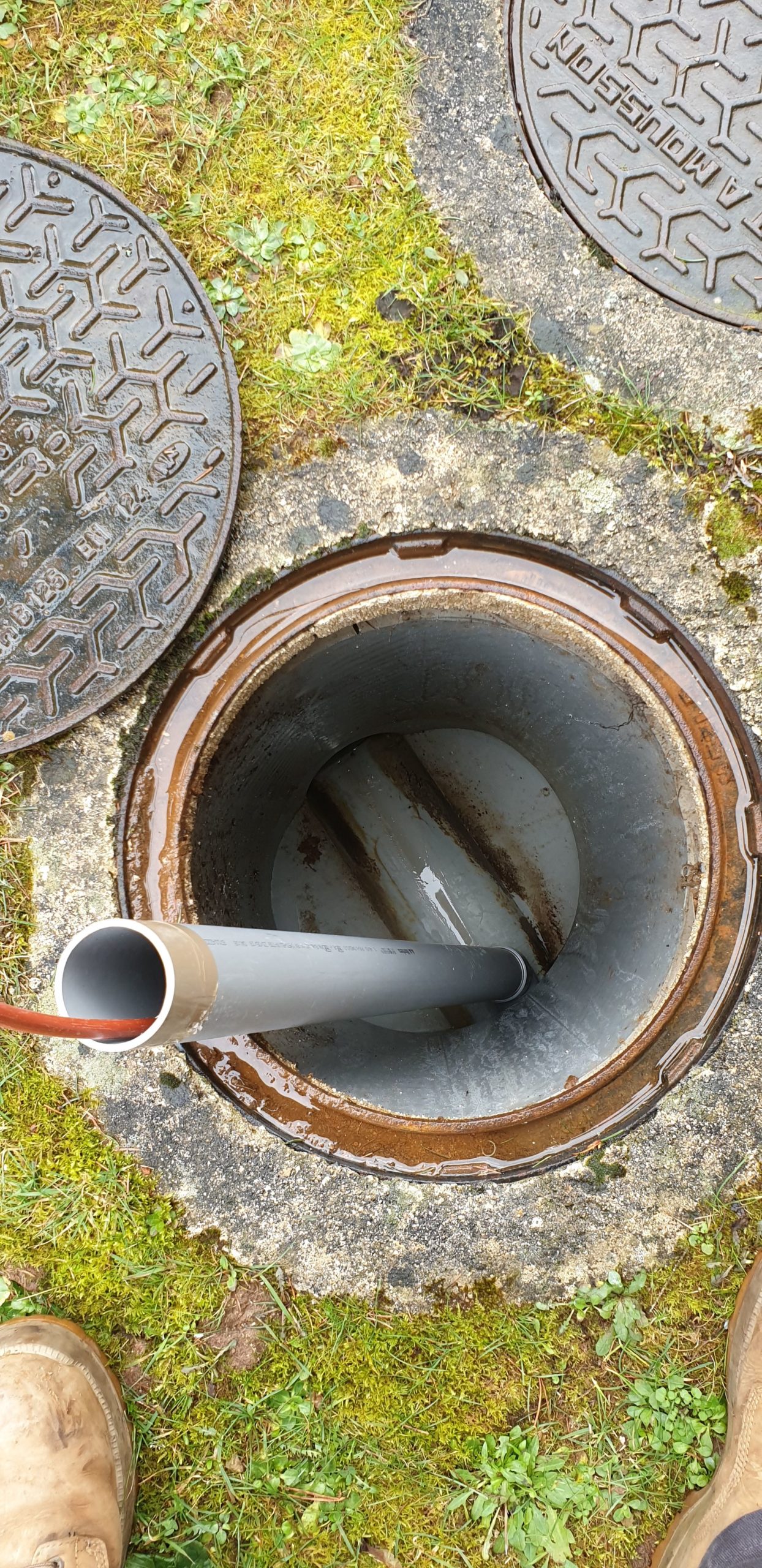 Quels sont les signes d&rsquo;un drain obstru&eacute; qui n&eacute;cessite un d&eacute;bouchage professionnel ? Golbey