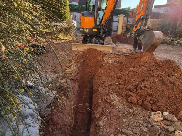 Travaux de terrassement et pose de micro-station &agrave; Saint-Di&eacute;-des-Vosges et pr&egrave;s de Nancy Remiremont 1